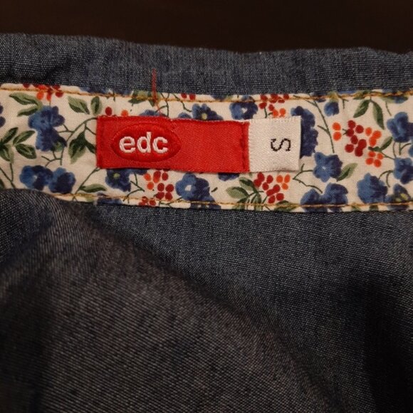 EDC Esprit Denim Shirt Button Down Short Sleeve Floral Western Y2K - Picture 9 of 11